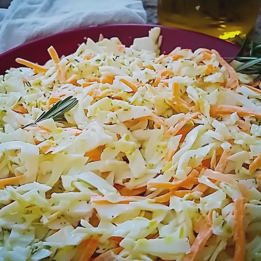 Amerikanischer Krautsalat für Grillabende einfach zubereiten – Schritt 1