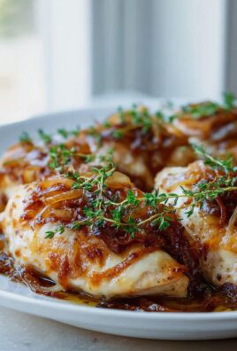Französische Zwiebel Hähnchen-Pfanne: Cremig & mit Gruyère überbacken