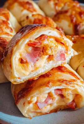 Gefüllte Pizzabrötchen selber machen